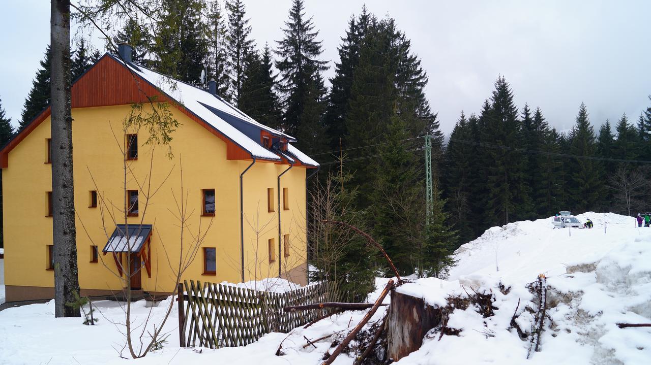 Apartmány Olympia Železná Ruda Esterno foto