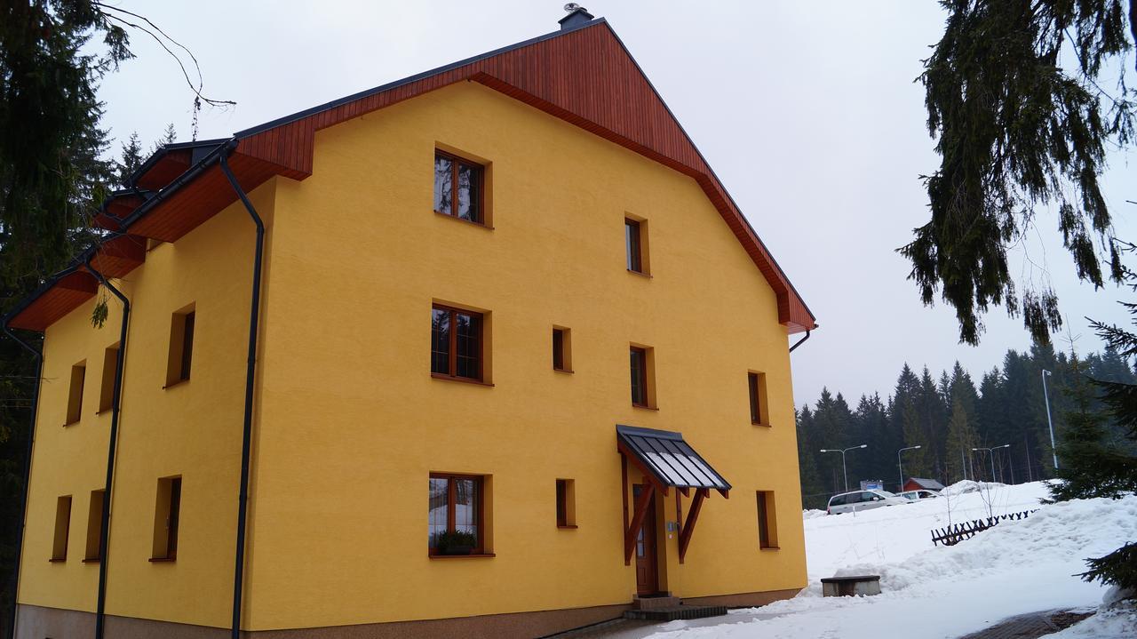 Apartmány Olympia Železná Ruda Esterno foto
