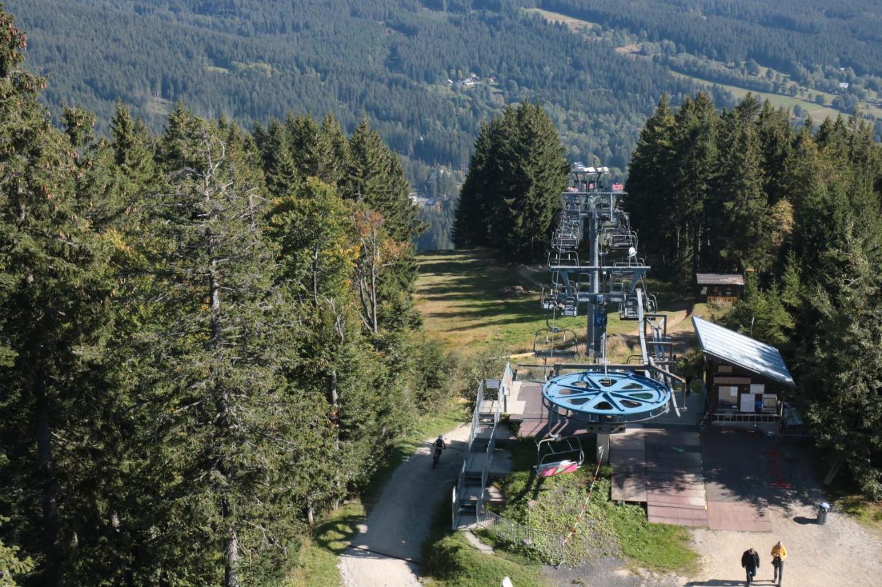 Apartmány Olympia Železná Ruda Esterno foto